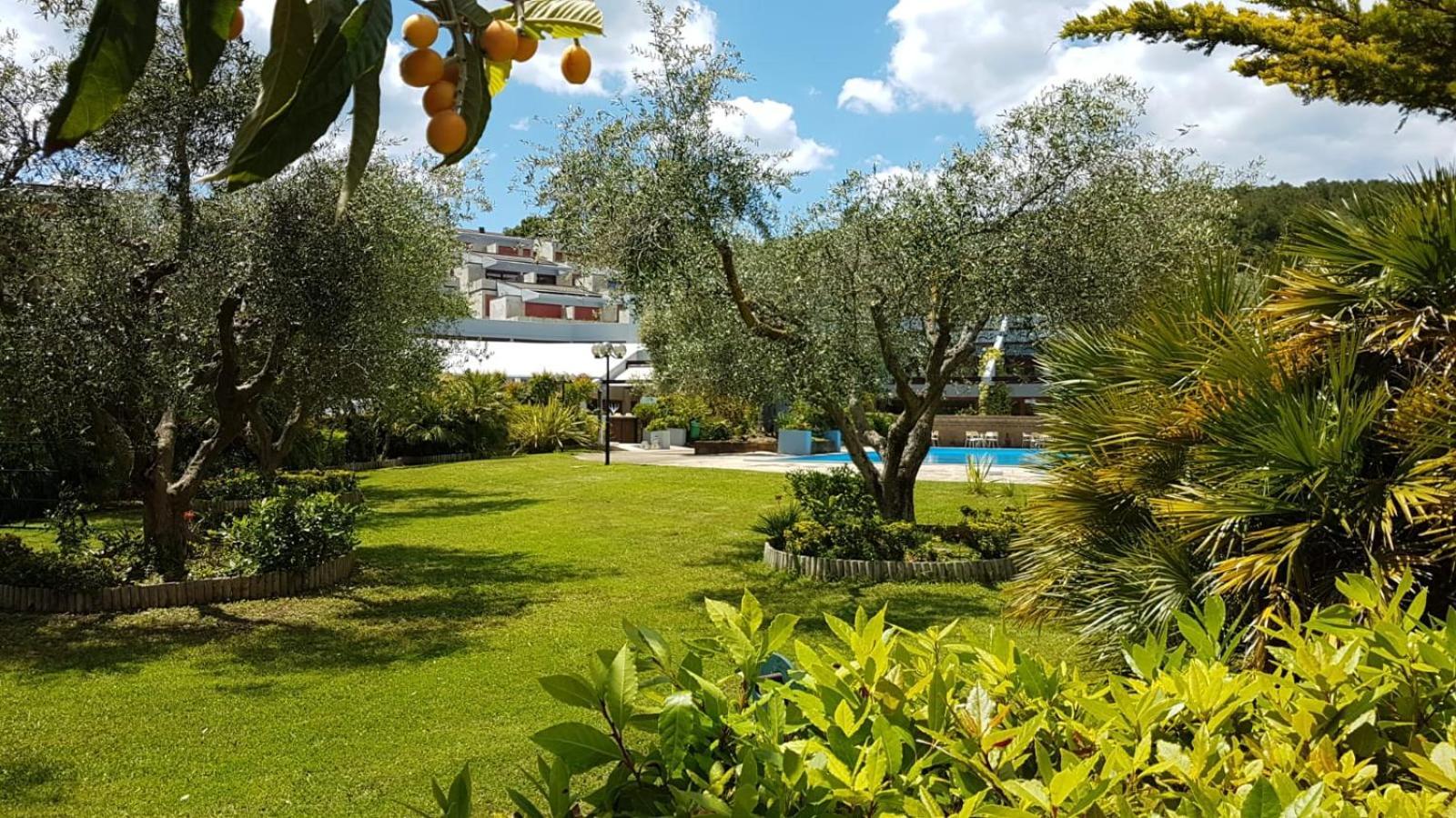Residence Solemaremma Кастильоне-делла-Пеская Экстерьер фото